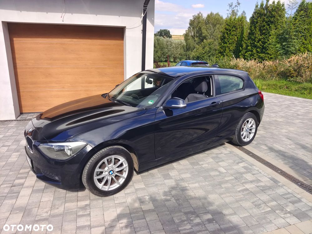 BMW Seria 1 116d Sport Line - 7