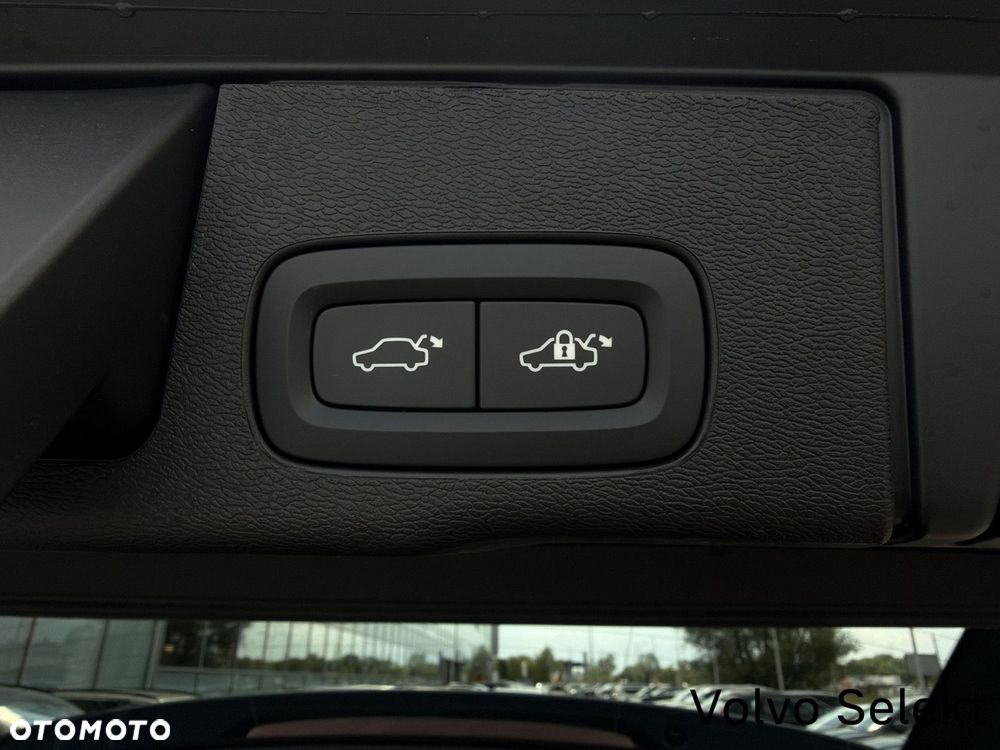 Volvo XC 60 - 32