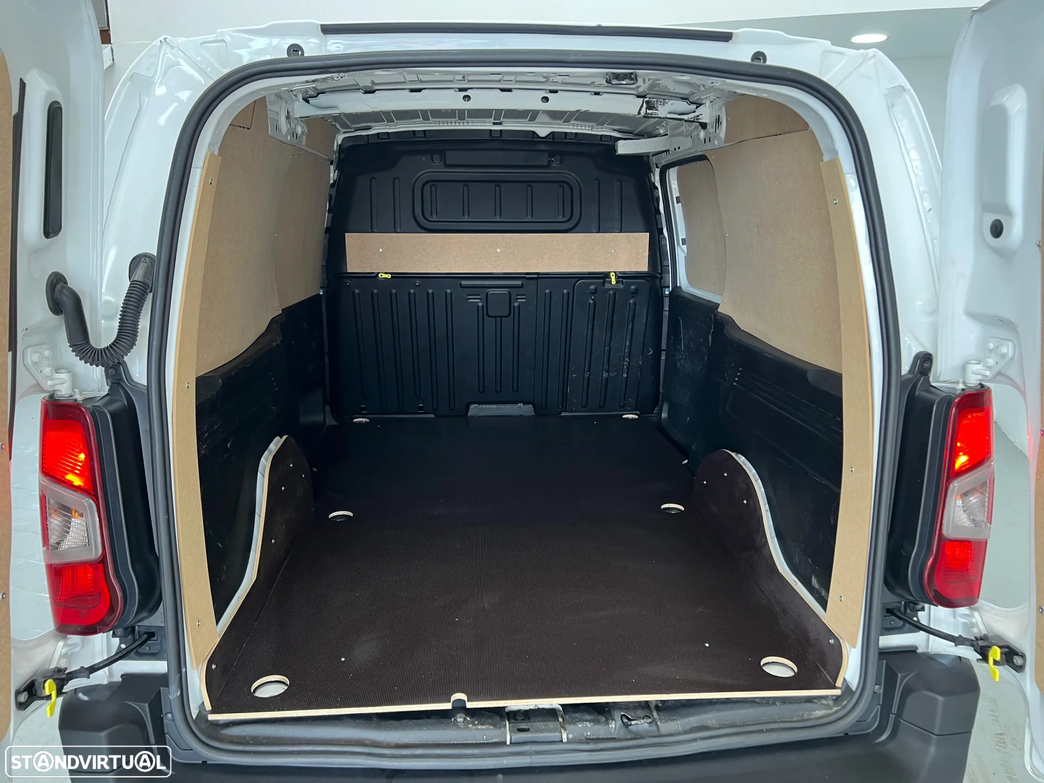 Citroën BERLINGO XL 1.5 HDi 100cv (+IVA) - 5