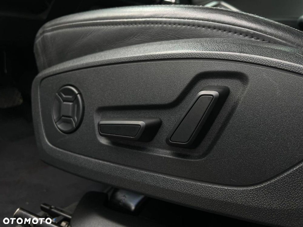 Audi Q3 - 19