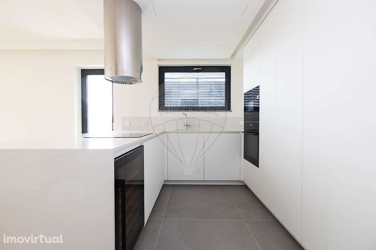 Apartamento T4 para venda - Grande imagem: 2/50