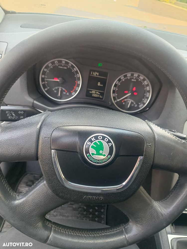 Skoda Octavia 1.6 TDI Business - 3