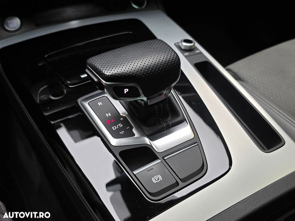 Audi Q5 50 TFSIe quattro S tronic S line - 30