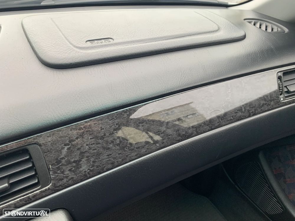 Honda Civic 1.8 VTi - 9