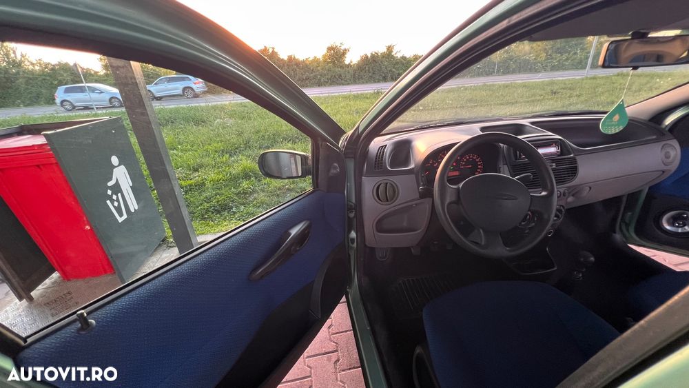 Fiat Punto - 18