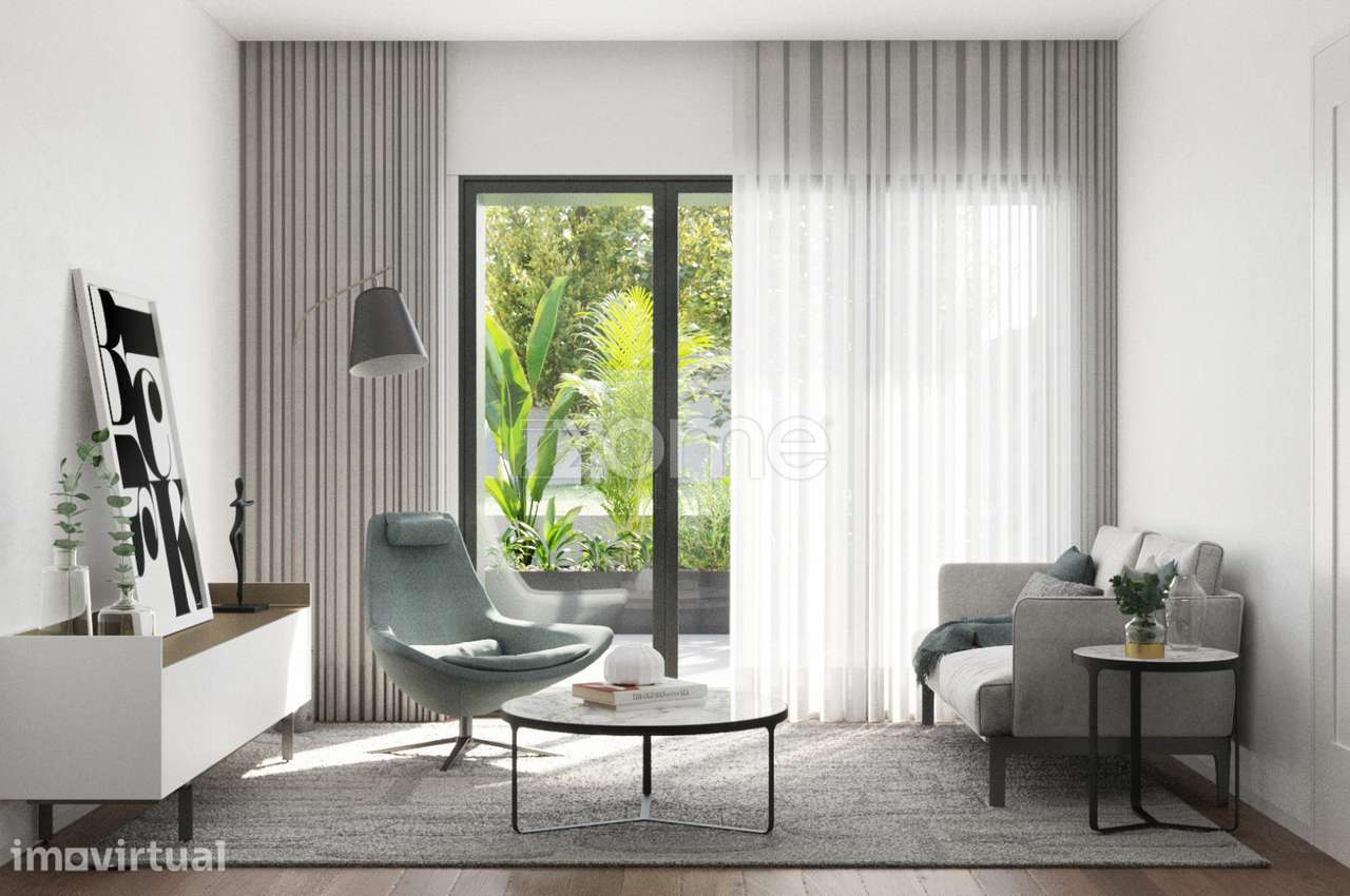 Apartamento novo T1+1, terraço, centro do Porto ( Cedofeita)