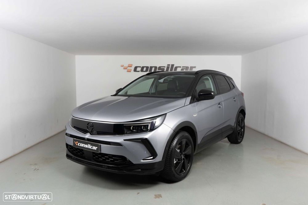 Opel Grandland 1.2 T GS Line AT - 1