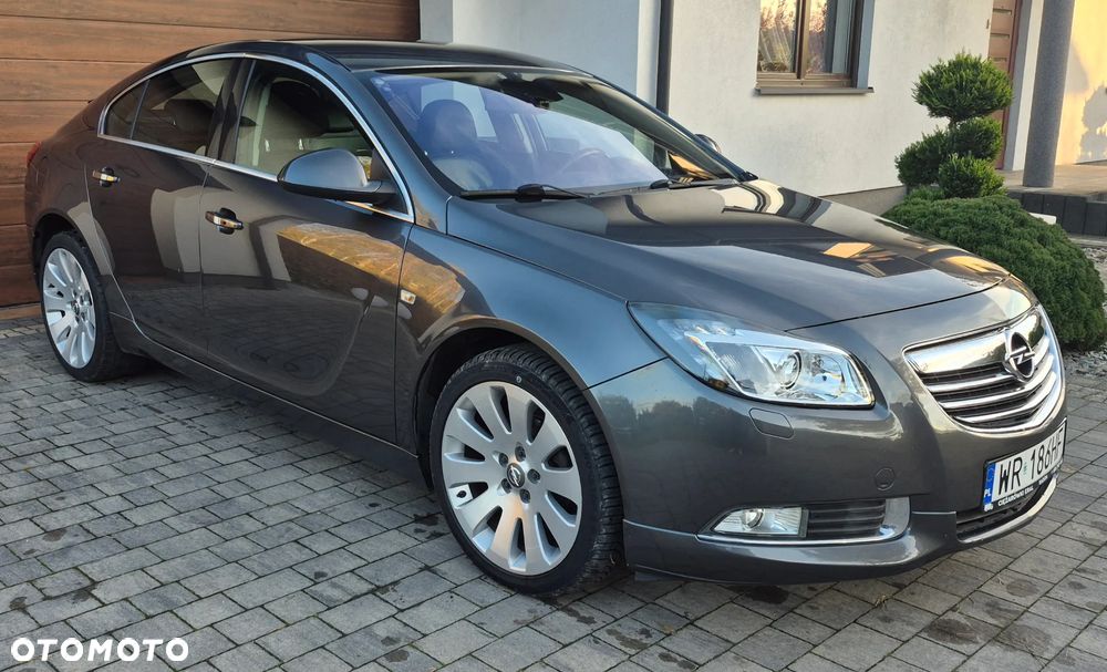 Opel Insignia 2.0 CDTI - 8