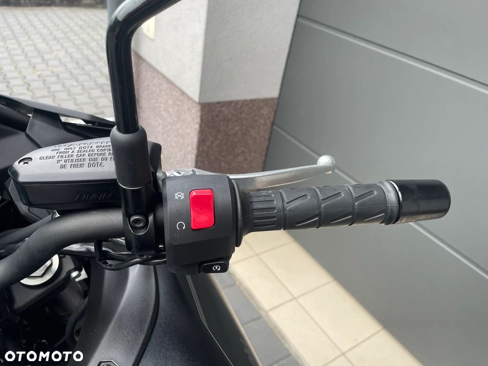 Kawasaki Versys 650 - 9