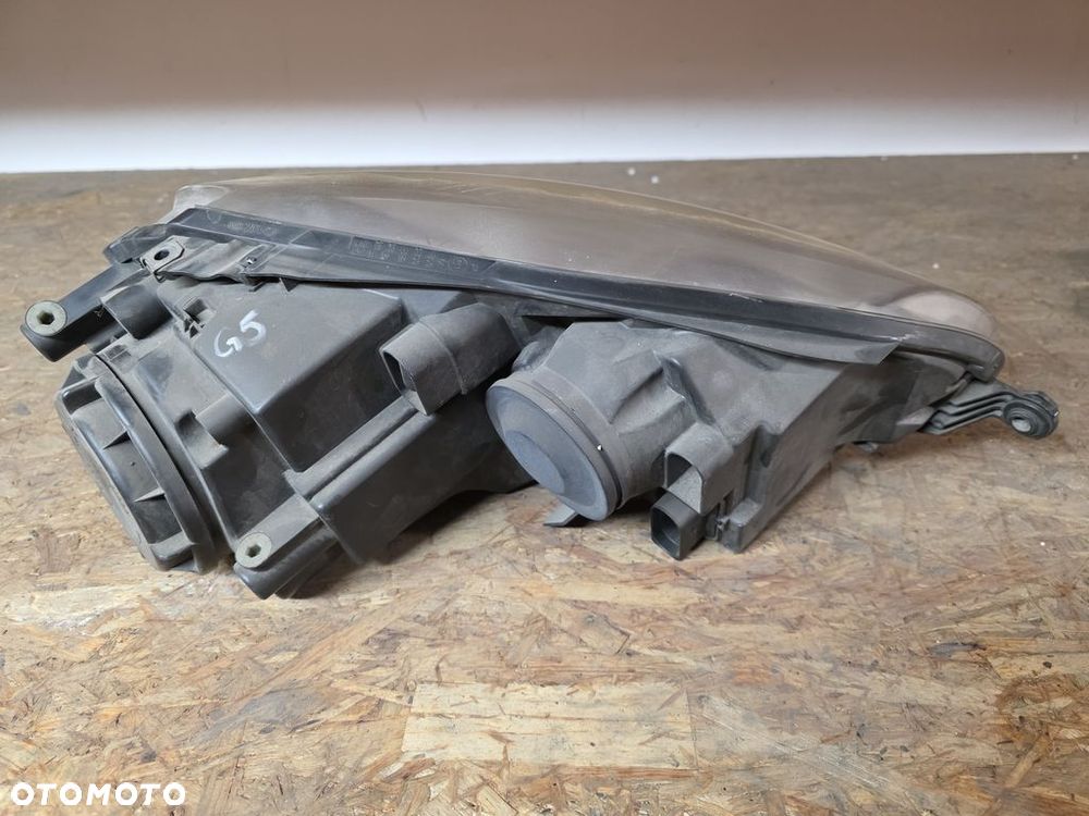 VOLKSWAGEN GOLF 5 V LAMPA LEWA PRZÓD REFLEKTOR ANGLIK - 2