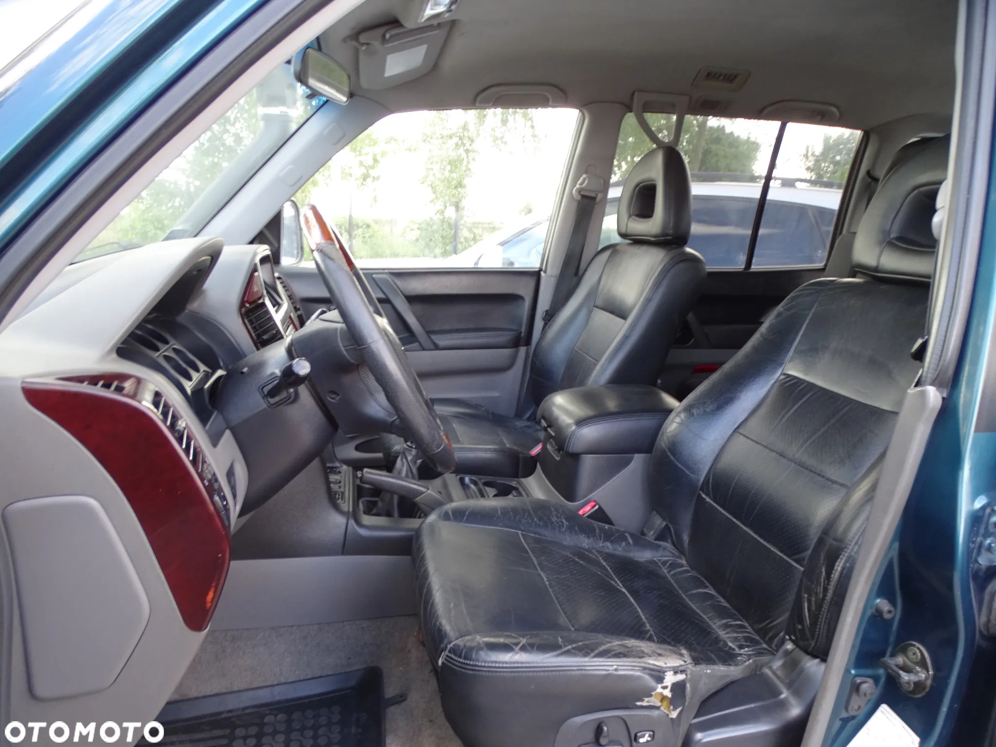 Mitsubishi Pajero 3.2 DID 7os - 13