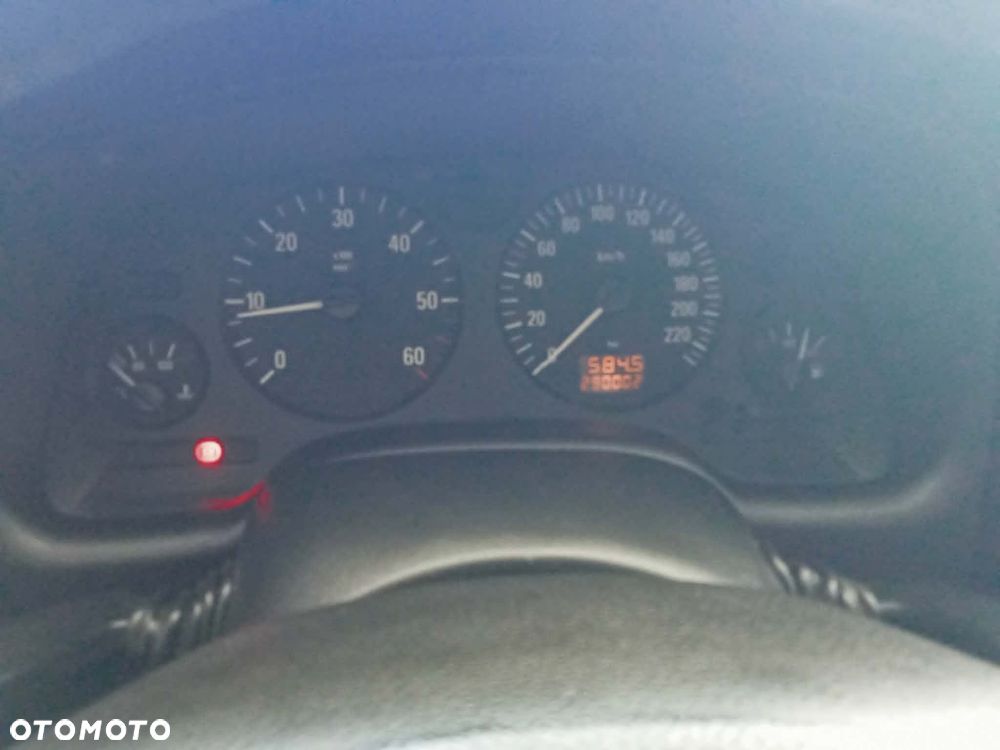 Opel Astra 1.7 CDTI - 7
