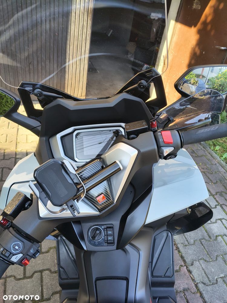 Honda NSS - 6