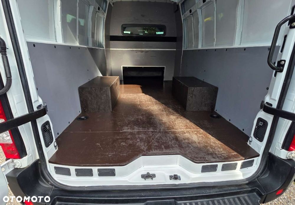Renault Master - 30