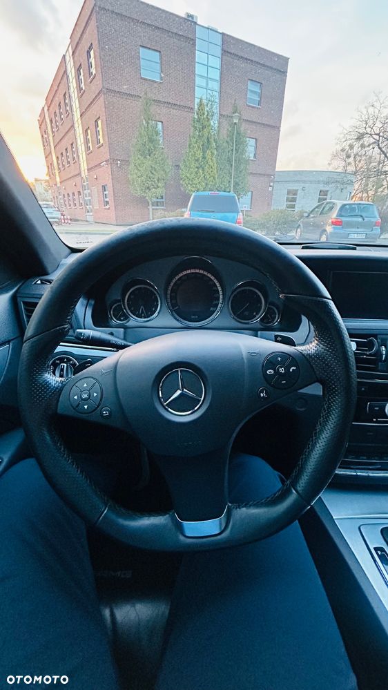 Mercedes-Benz Klasa E - 20