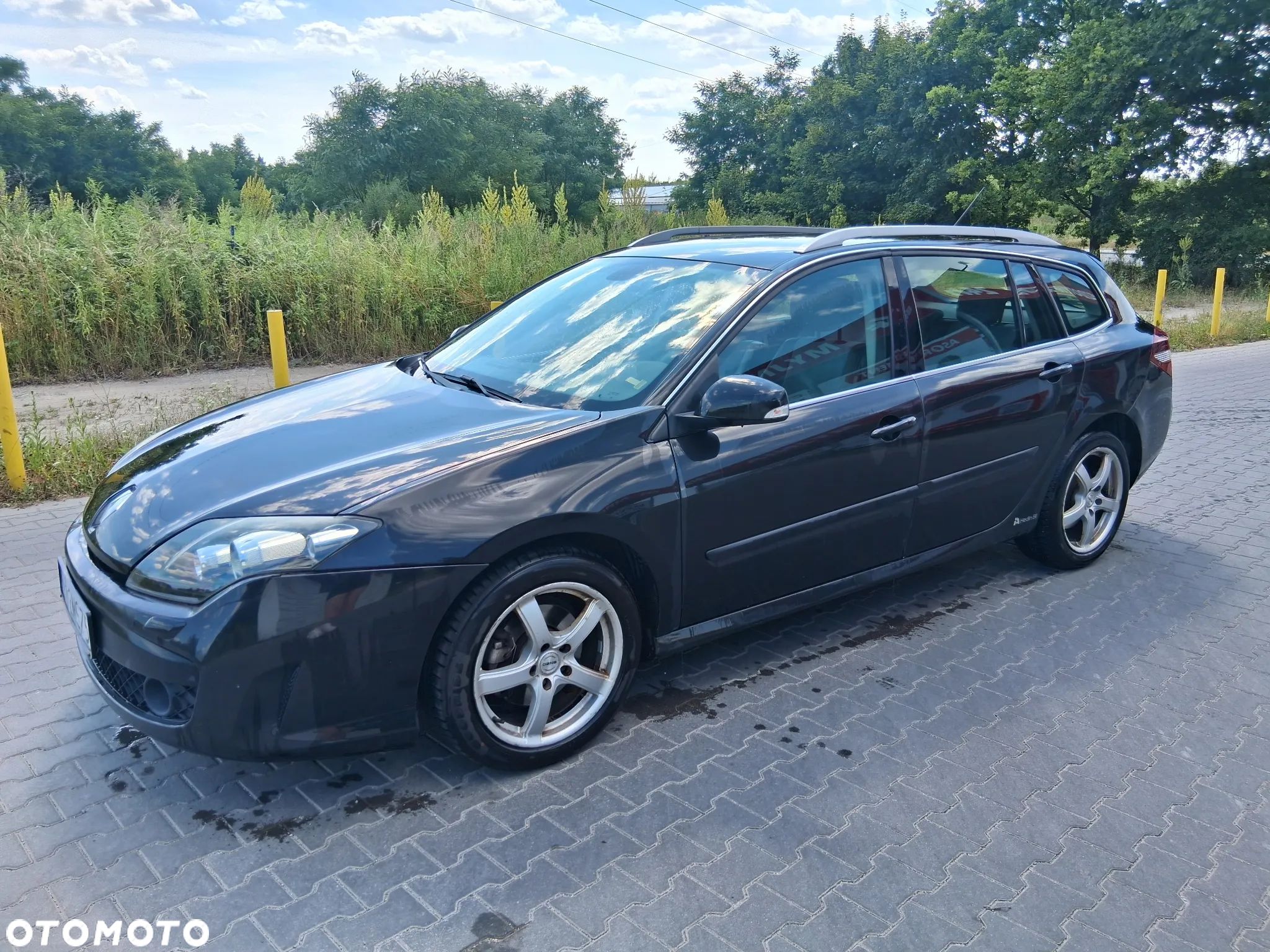 Renault Laguna - 1