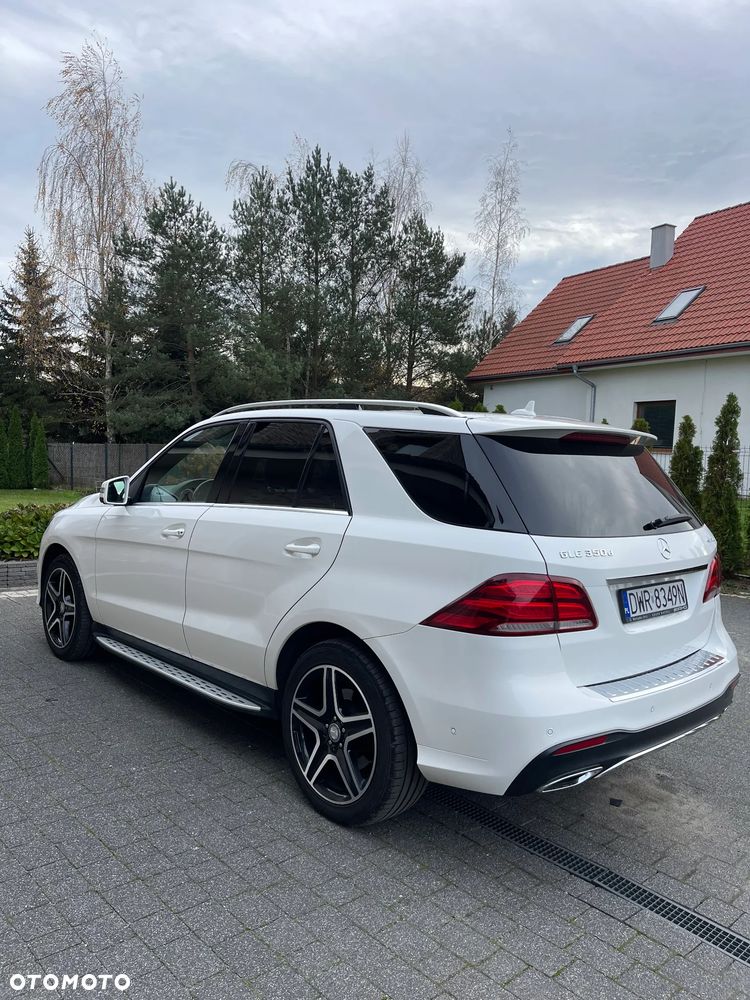 Mercedes-Benz GLE 350 d 4-Matic - 5