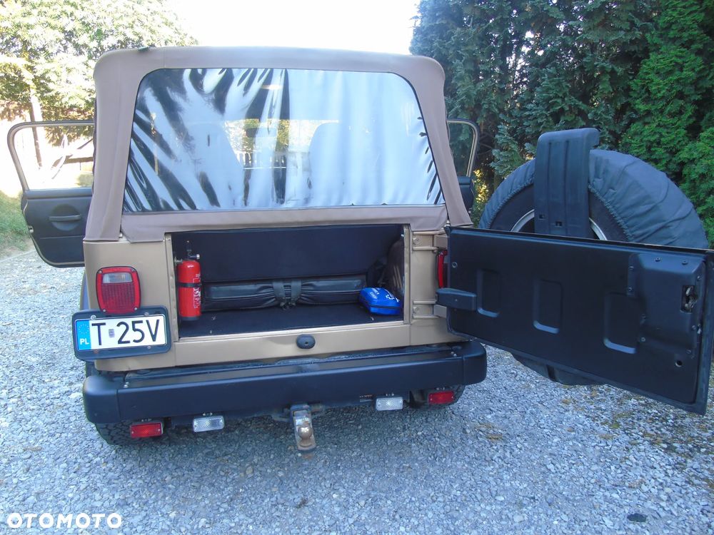 Jeep Wrangler 4.0 Sport - 11