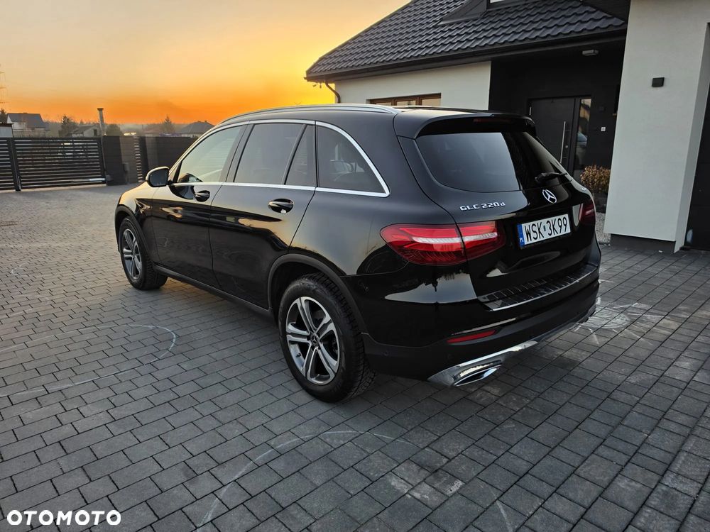 Mercedes-Benz GLC - 4