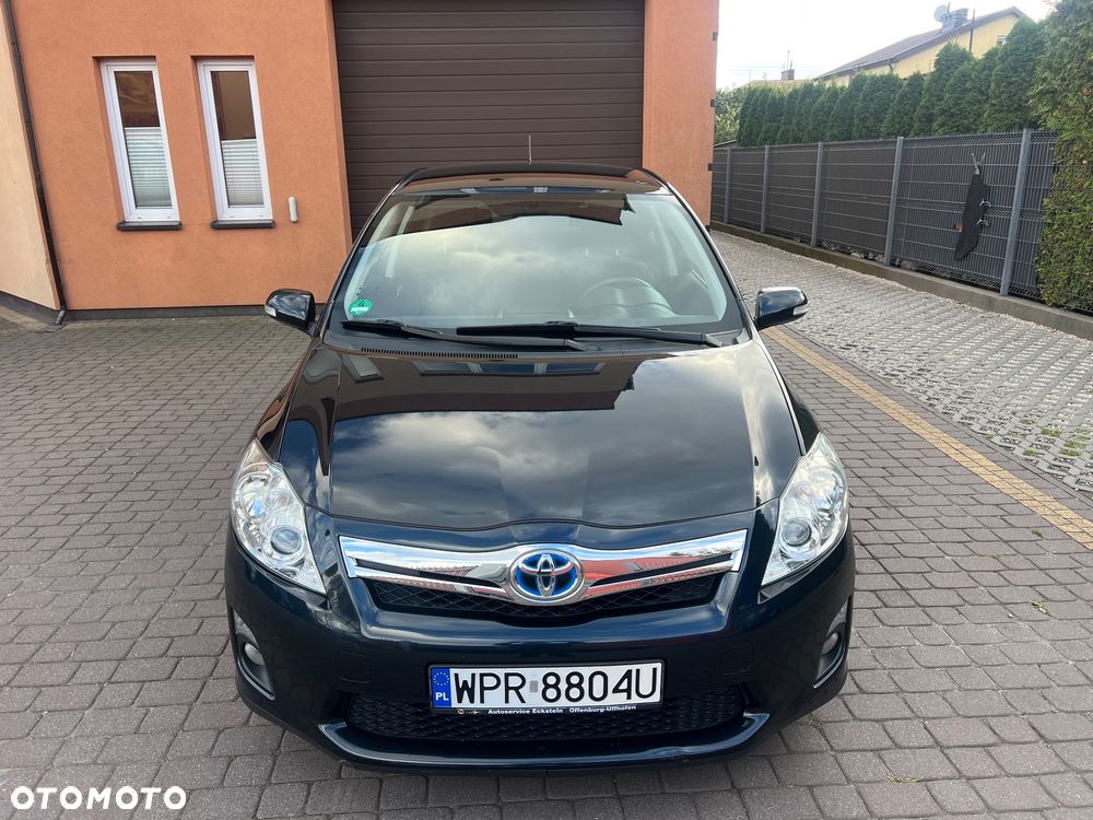 Toyota Auris 1.8 HSD Luna - 1