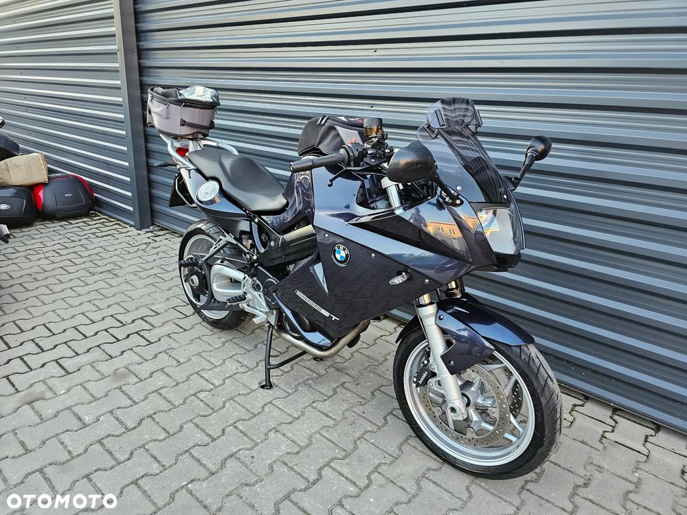 BMW F - 4