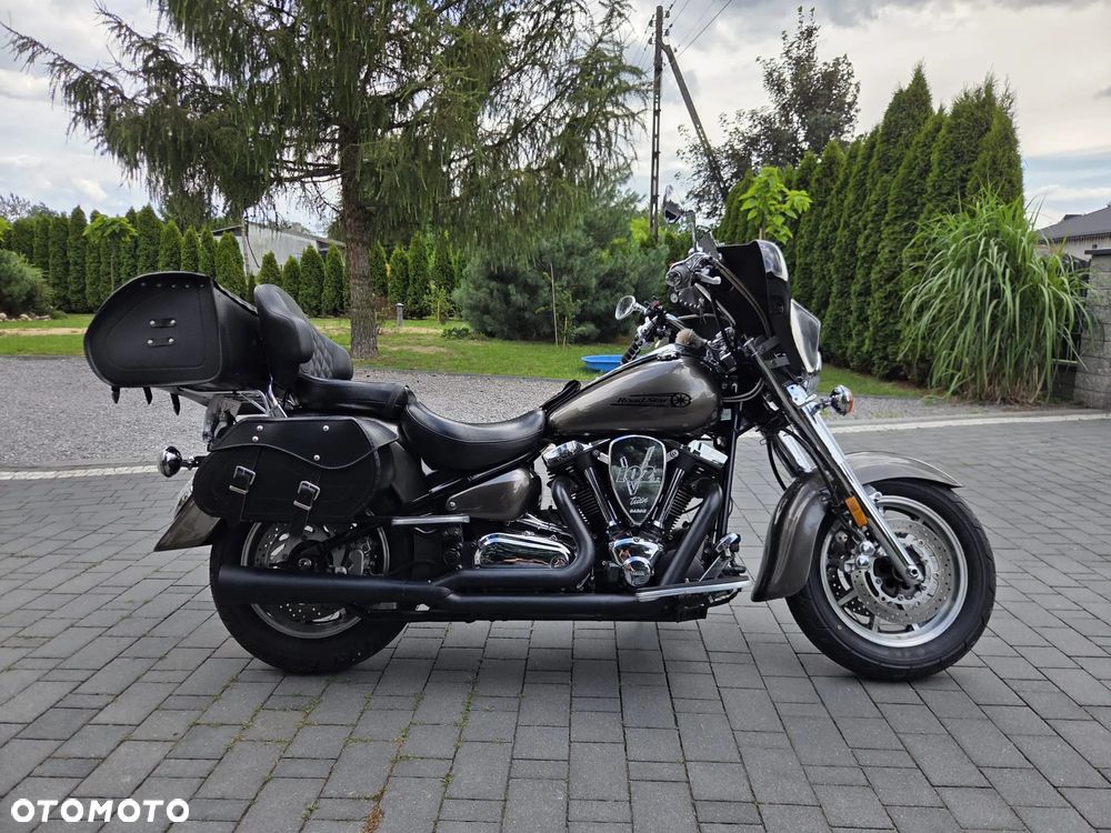 Yamaha XVS - 9