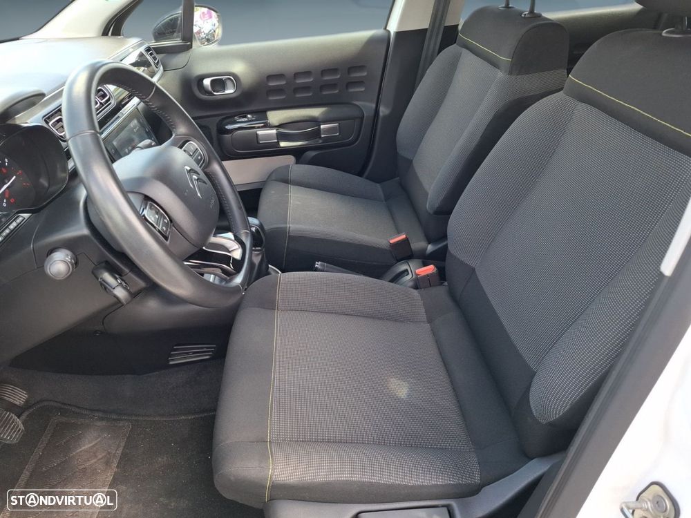 Citroën C3 1.2 PureTech Shine - 11