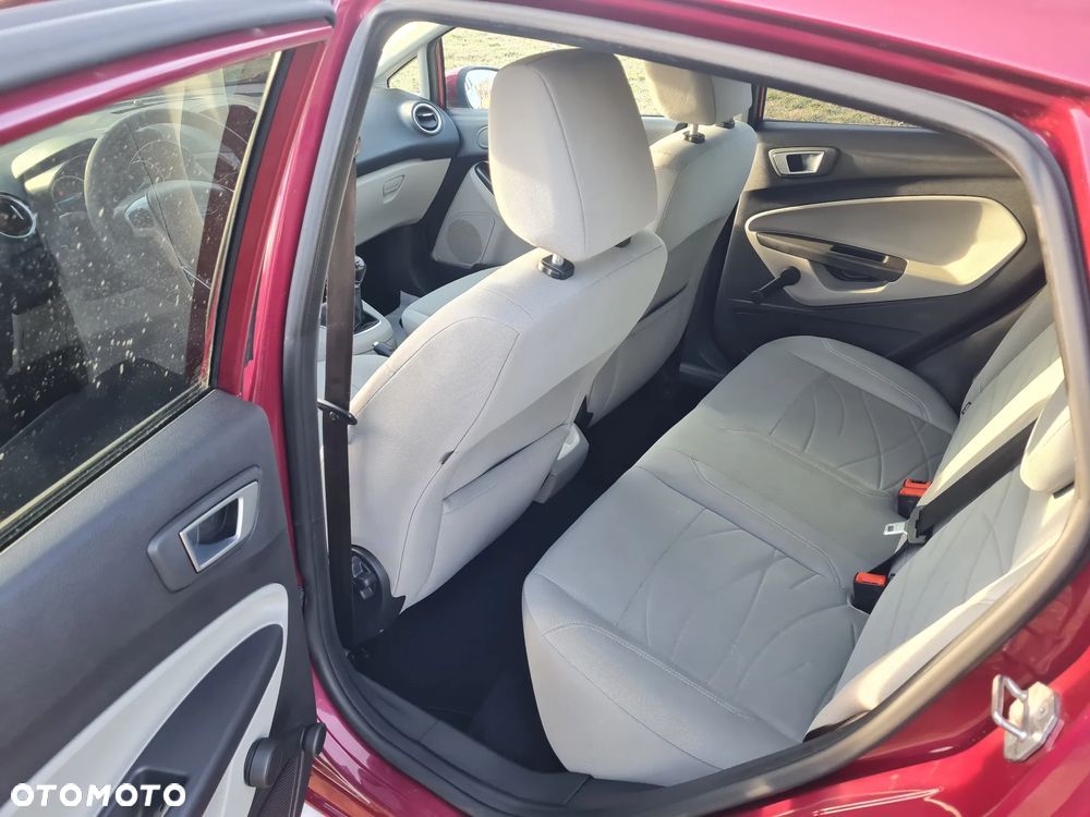 Ford Fiesta 1.25 Ambiente - 6