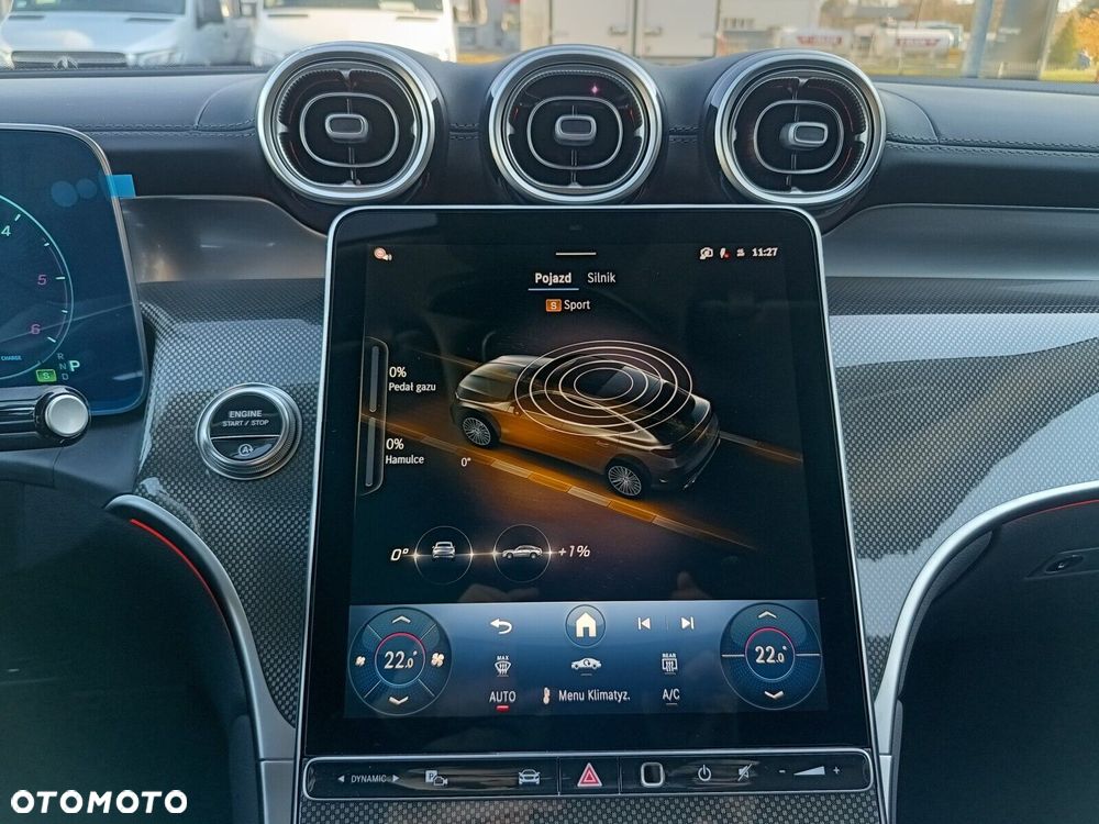 Mercedes-Benz GLC - 24