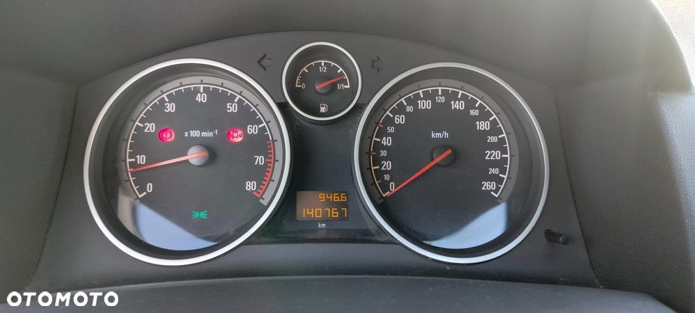 Opel Astra 1.4 - 6