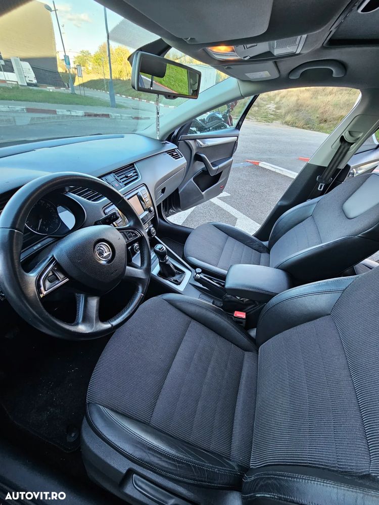 Skoda Octavia 1.6 TDI GREENLINE - 9