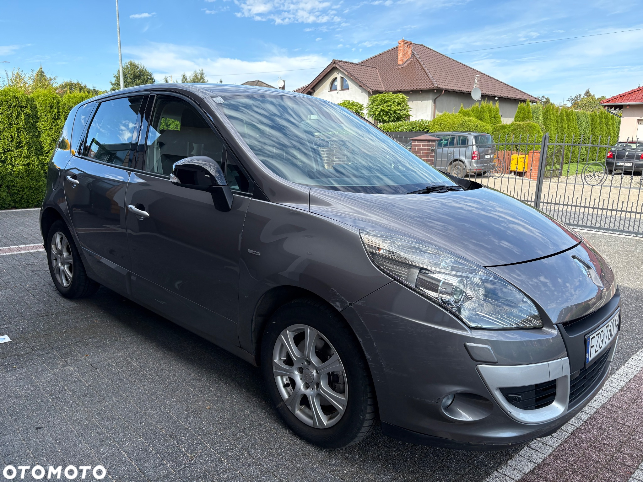 Renault Scenic 1.5 dCi Bose EDition EDC - 4