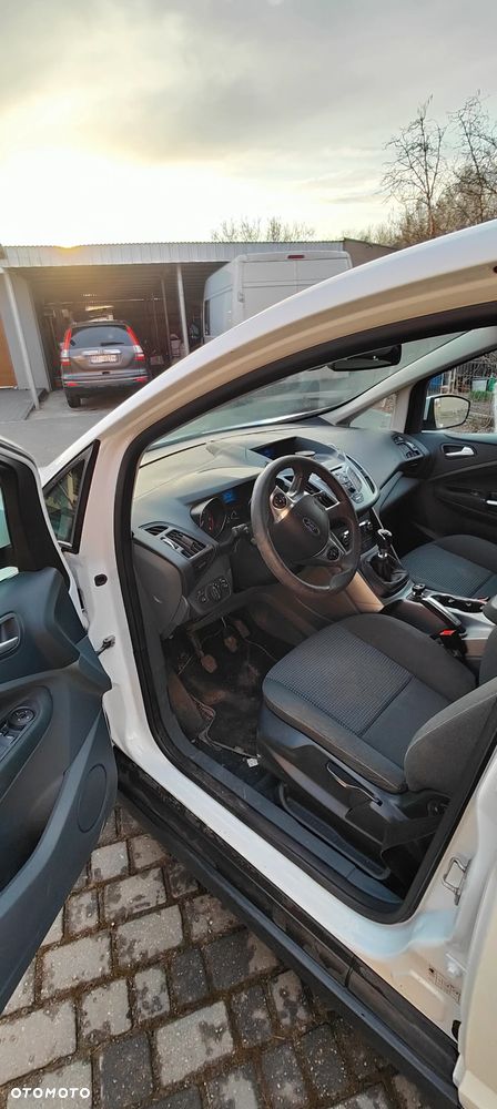 Ford C-MAX - 10