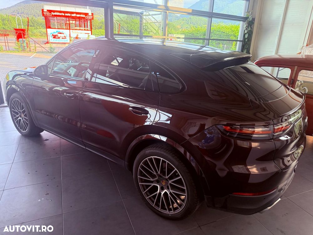 Porsche Cayenne - 2