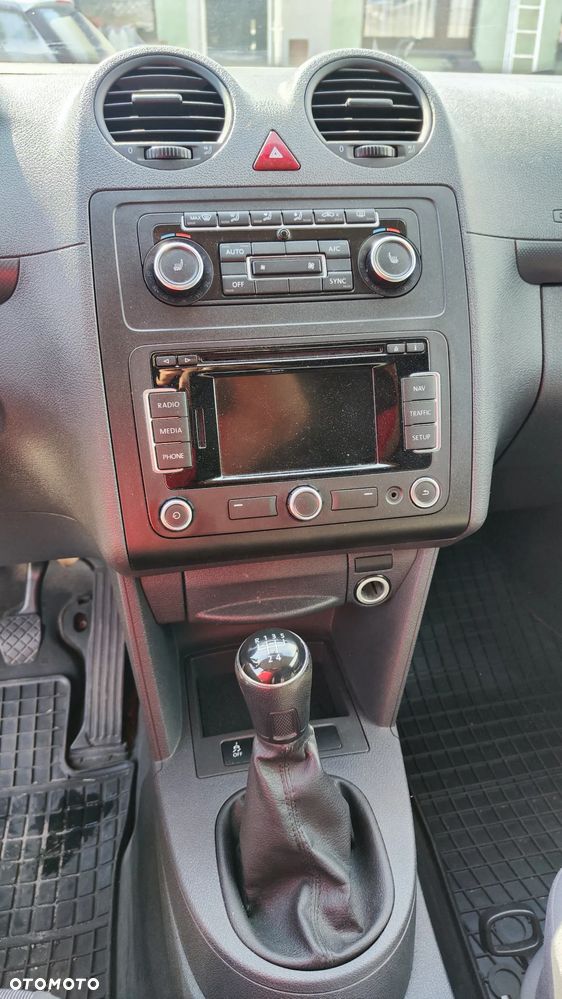 Volkswagen CADDY - 13