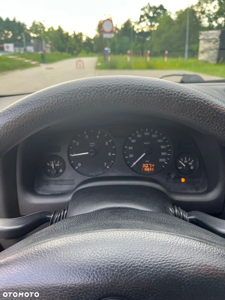 Opel Astra - 10
