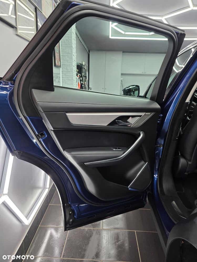 Jaguar F-Pace 3.0 P400 mHEV AWD R-Dynamic SE - 20