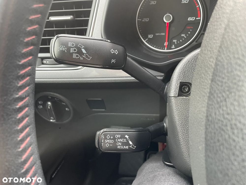 Seat Leon 2.0 TDI FR S&S - 25