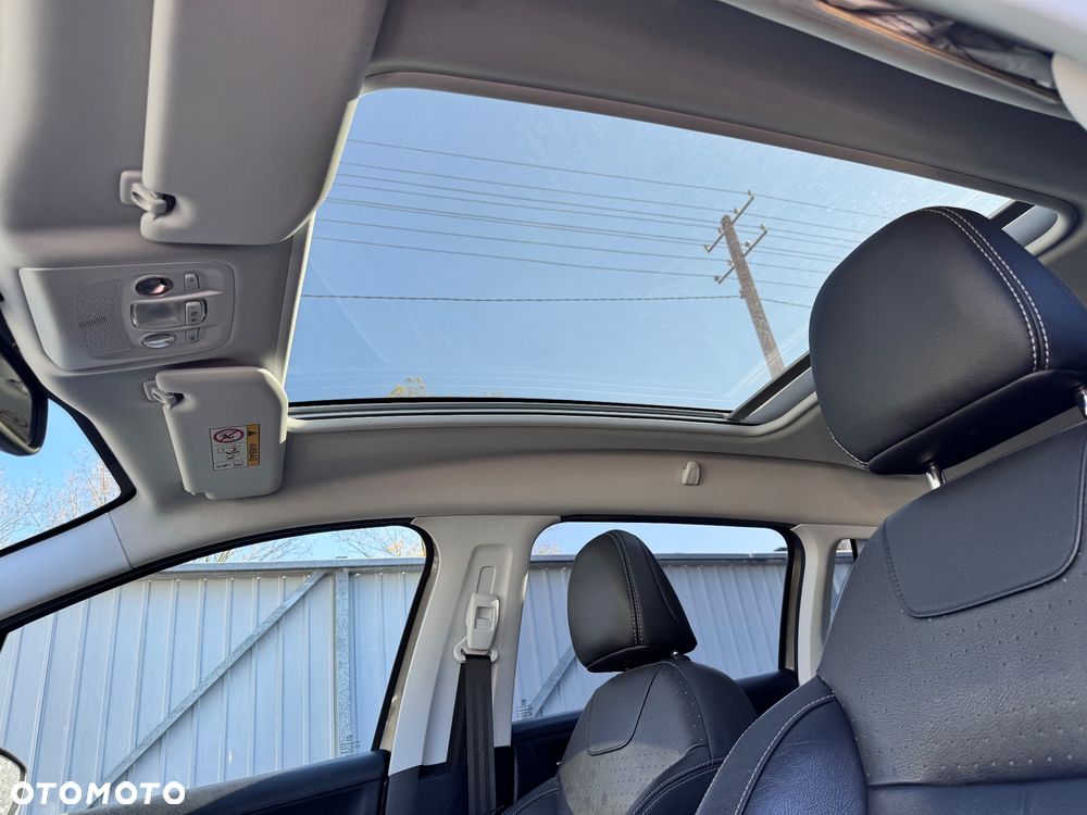 Peugeot 2008 1.6 e-HDi Allure S&S - 16