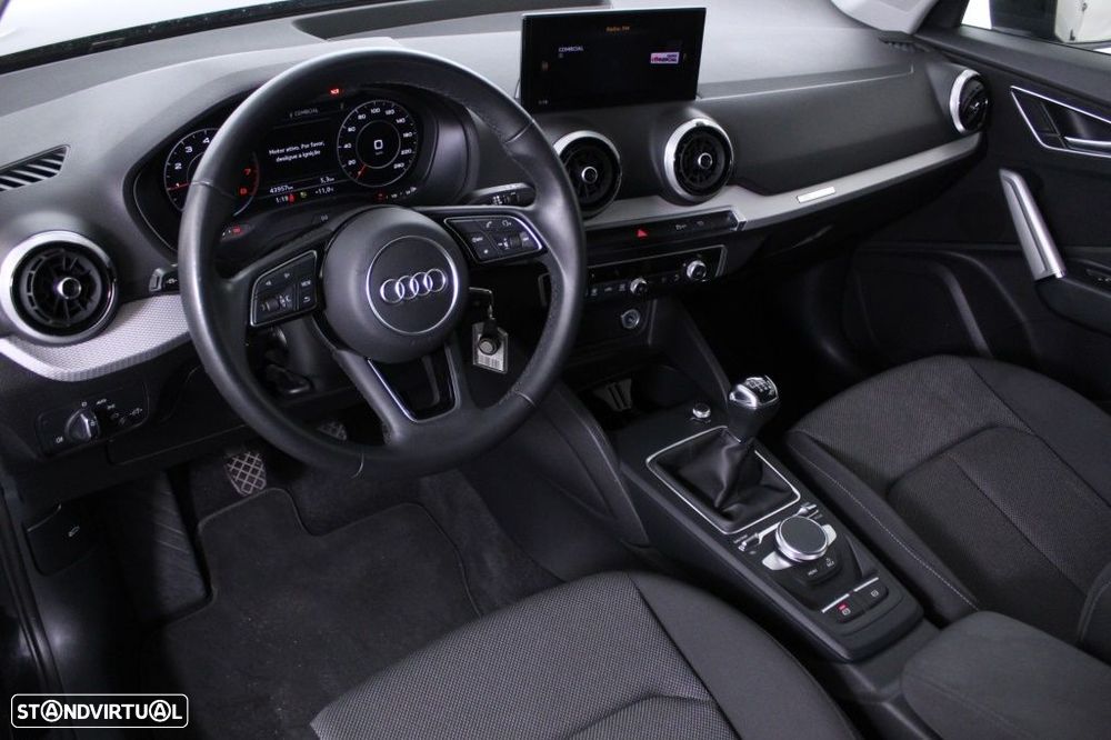 Audi Q2 30 TFSI Advanced - 34