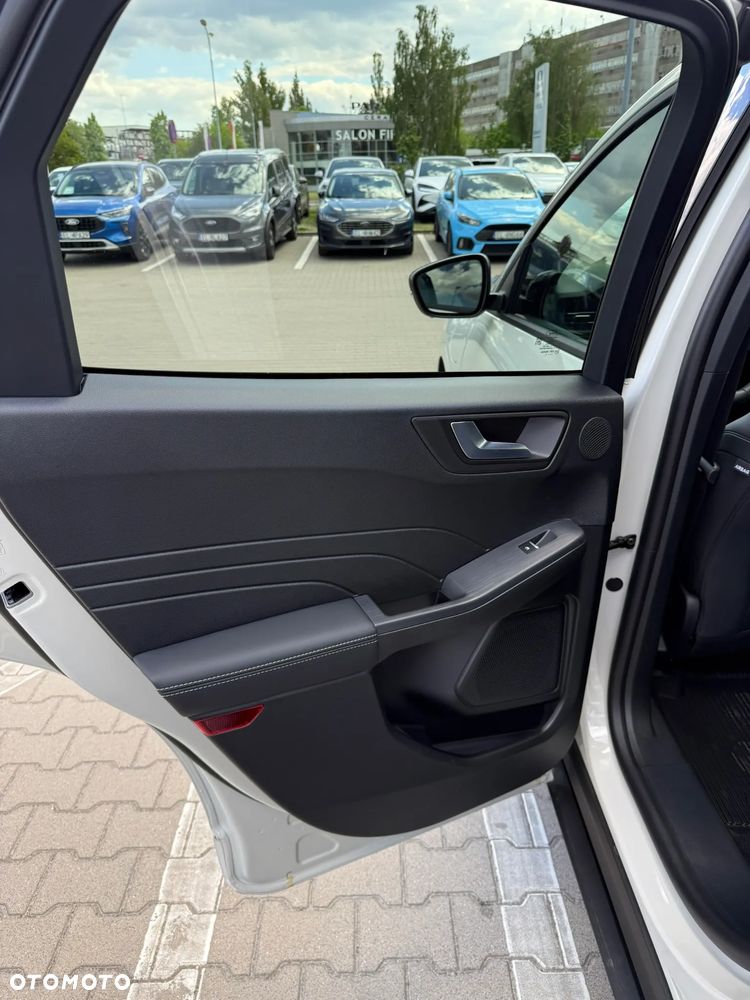 Ford Kuga 2.5 FHEV FWD Sound Edition eCVT - 25