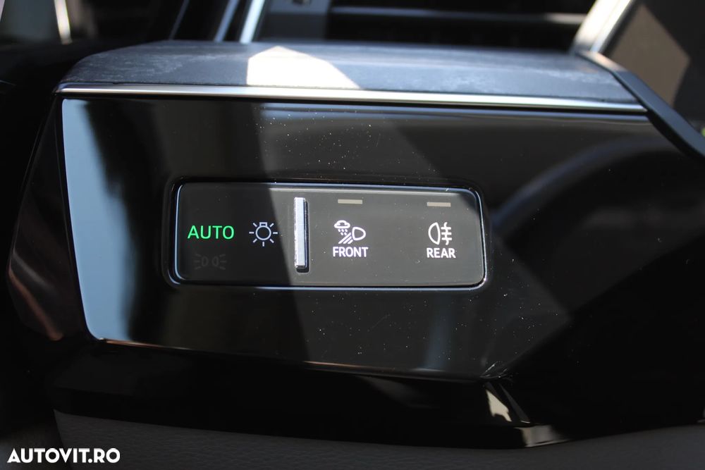Audi Q8 Sportback e-tron 55 quattro Advanced - 22