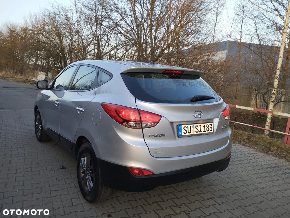 Hyundai ix35 1.6 2WD Fifa World Cup Edition - 12