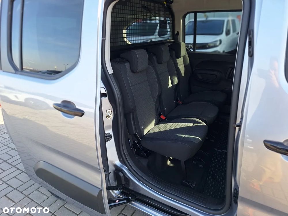 Opel Combo - 12