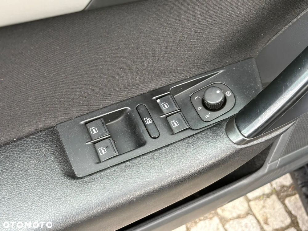 Volkswagen Passat 1.6 TDI BlueMotion - 15