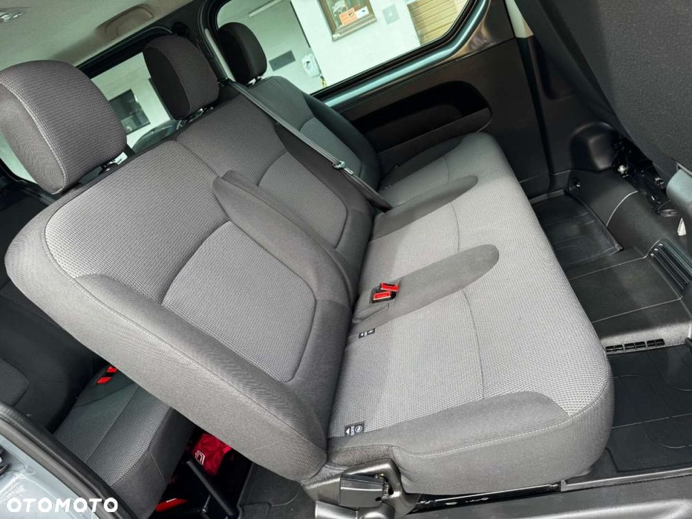 Renault Trafic - 17