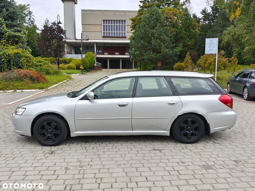Subaru Legacy Kombi 2.0 4WD - 11