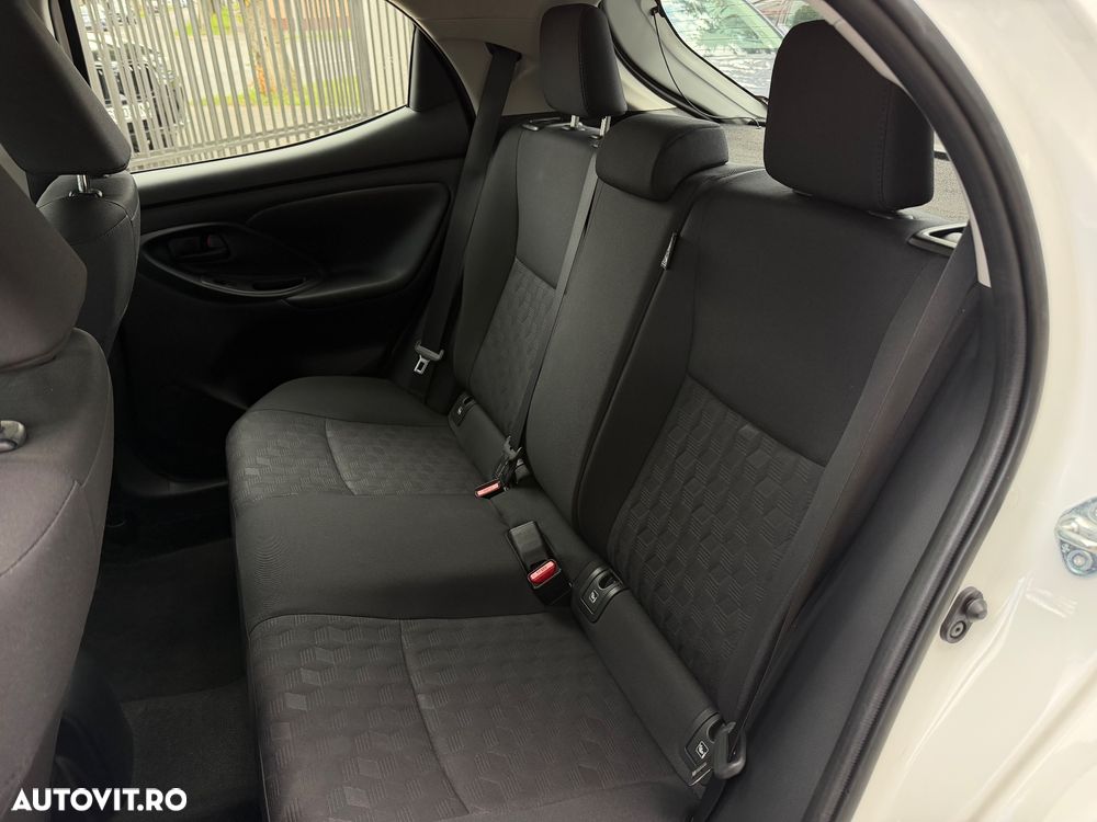 Toyota Yaris 1.5 VVT-i Style - 15