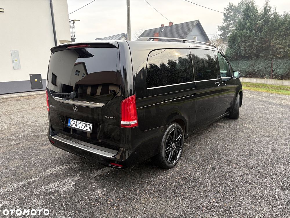 Mercedes-Benz Klasa V 300 d extralang 4Matic 9G-TRONIC Edition Edition 2023 - 11