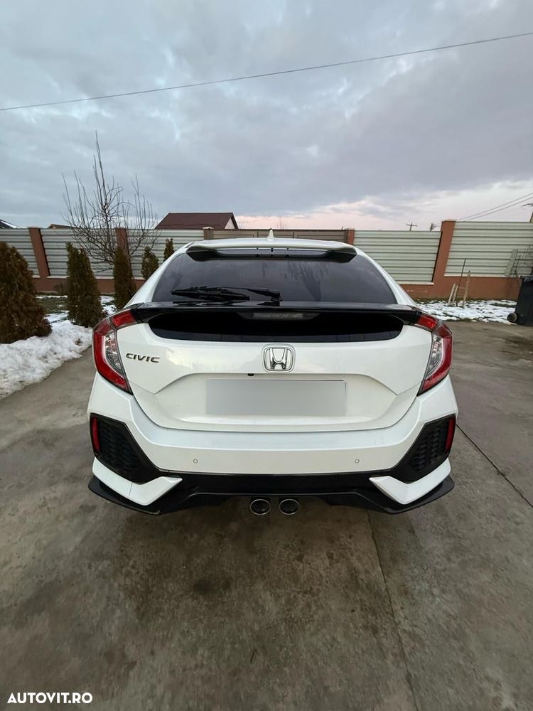 Honda Civic 1.5 i-VTEC Turbo Sport Plus - 12